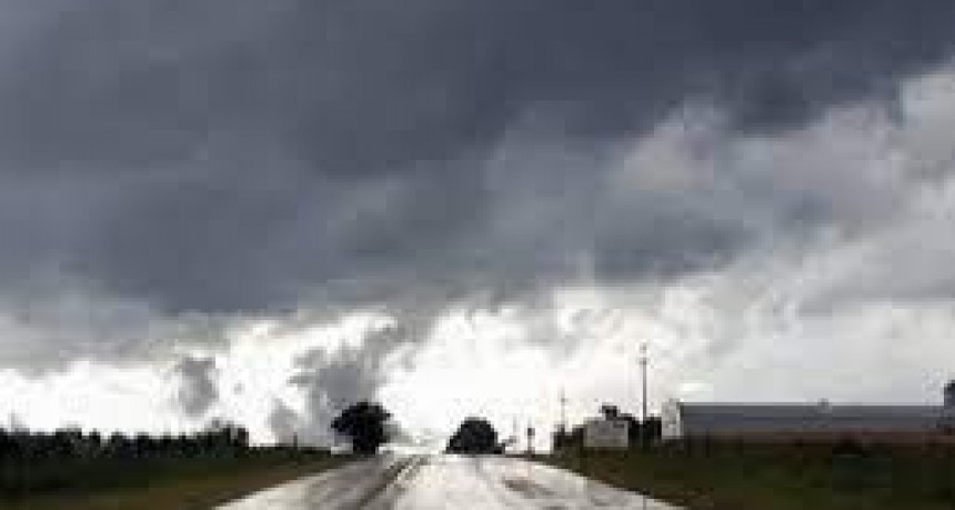 Alerta por tormentas fuertes y granizo en 13 provincias