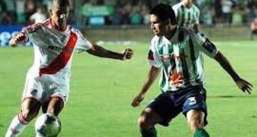 River enfrenta a Sportivo Desamparados