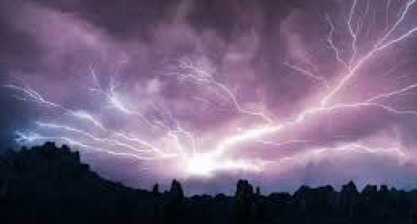 Emiten alerta por intensas tormentas