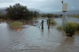 Inundaciones en Huaco: la crecida del río anega calles y deja familias afectadas