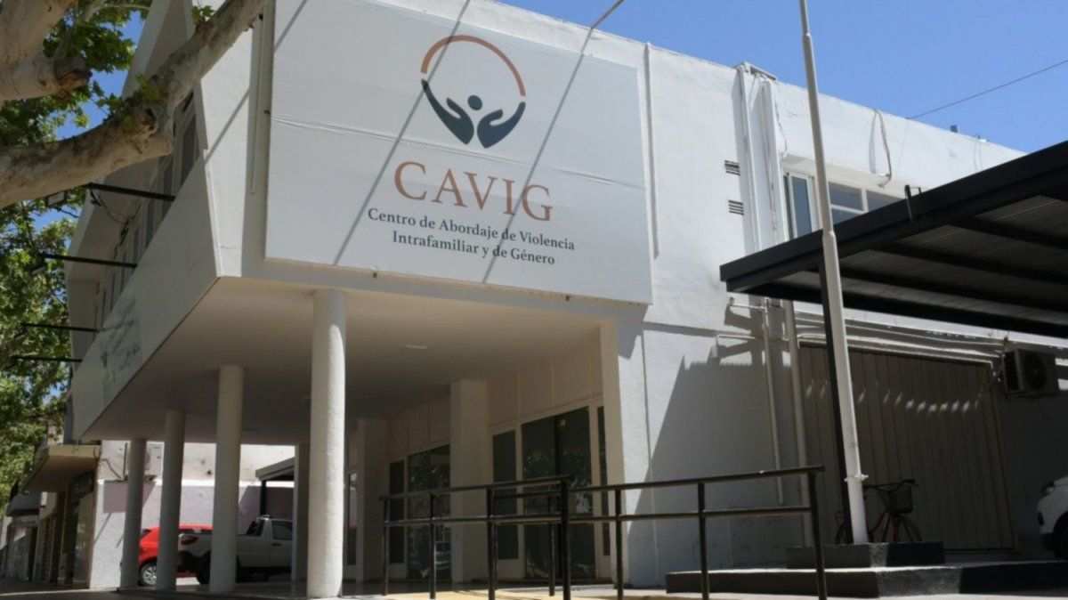 RAWSON: Quedó detenida por agredir a su cuñado