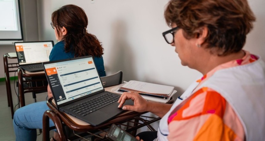 Comenz&oacute; una nueva formaci&oacute;n para directivos en el uso de la plataforma EDUGE