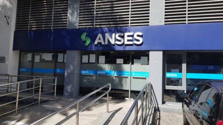ANSES:  Calendario de pagos de abril 2025: fechas de cobro para jubilaciones y asignaciones