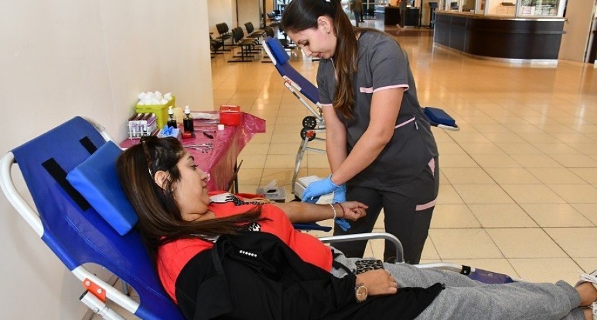 Estos son las cifras de las colectas de sangre que organizó IPHEM en 2024 y 2025