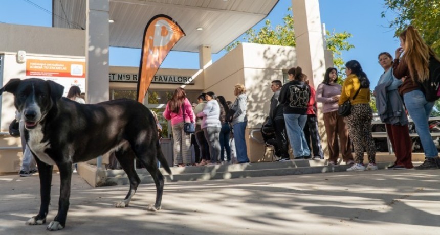 San Juan Cerca visita a los vecinos de Barreal