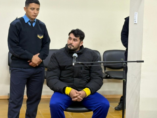 Detuvieron al asesor comercial de AXI&Oacute;N acusado de una estafa millonaria