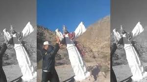 Profanación en San Martín: jóvenes destrozan imagen de Ceferino Namuncurá y lo graban en video