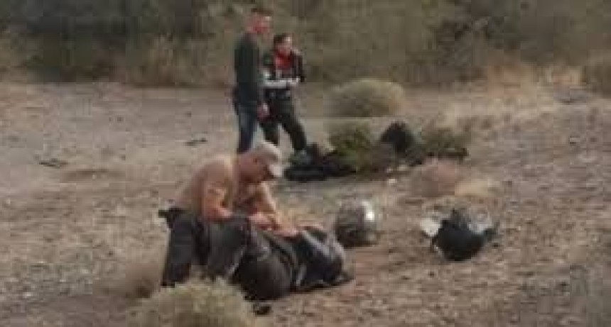 Dos heridos tras un violento vuelco en motocicleta en la 
