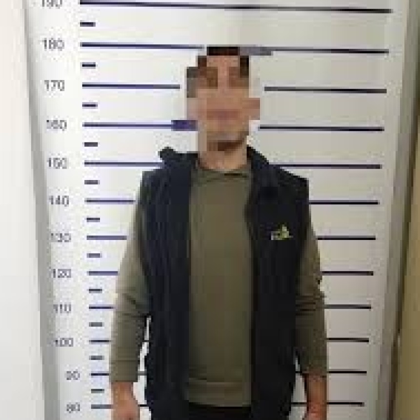 Noche de furia en Rawson: una familia atrap&oacute; y redujo a un delincuente que intentaba desvalijar una casa en refacci&oacute;n