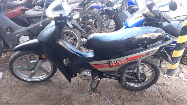 Secuestran en Rawson una moto robada*  