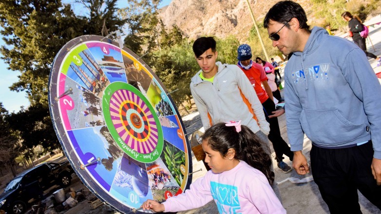 TURISMO Y CULTURA Entretenimiento al aire libre con mucha diversión