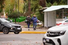 Martes Invernal en San Juan: Amanecer Frío y Tarde Templada con Máxima de 16°C