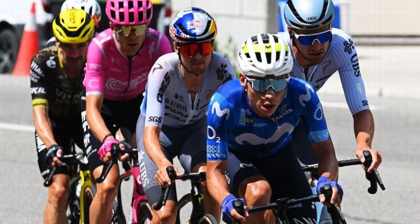 Einer Rubio fue protagonista en la etapa 15, marcada por el abandono de Vingegaard