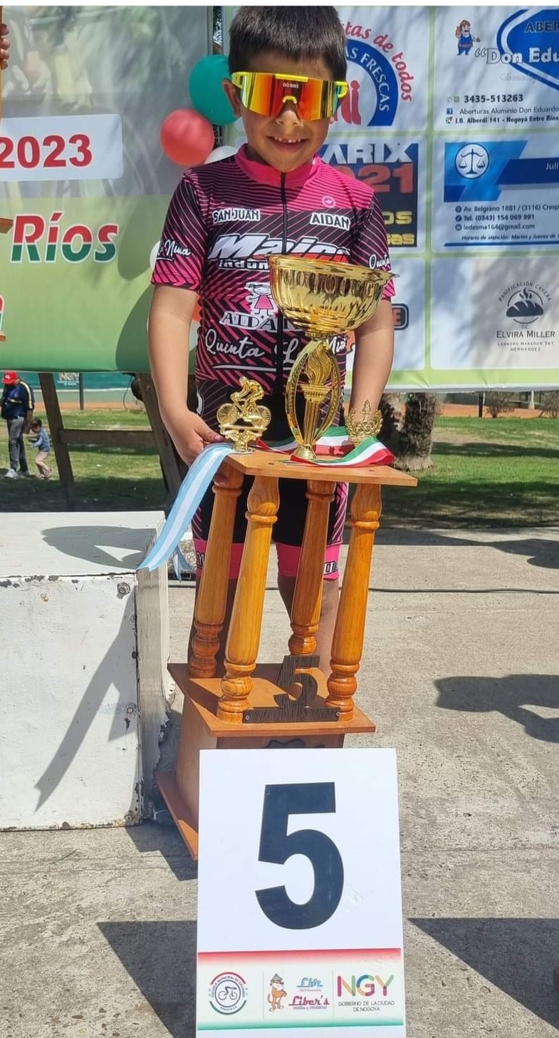 Aidan Molina entre los mejores 10 ciclistas del país 